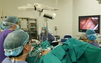 Phẫu thuật tạo hình âm đạo bằng đoạn ruột tự thân cho bệnh nhân