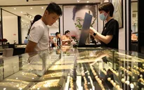 Giá vàng tiếp tục giảm