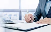 Doanh nghiệp đưa lao động đi làm việc ở nước ngoài phải ký quỹ 2 tỷ đồng