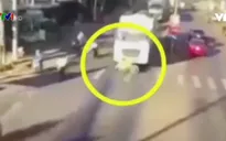 Tai nạn giao thông từ điểm mù của xe tải trọng lớn