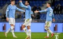 Lazio có chiến thắng dễ dàng trên sân nhà