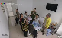 Phố trong làng - Tập 30: Dân làng vui sướng khi biết Đông tai qua nạn khỏi