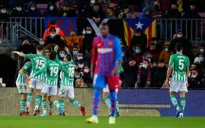 Barcelona thua Real Betis ngay tại Camp Nou