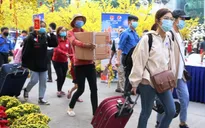 Tặng hàng ngàn vé máy bay, tàu xe cho sinh viên, công nhân về nhà ăn Tết