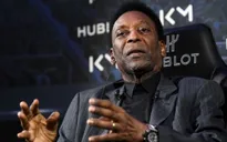 Pele lại 1 lần nữa phải nhập viện để điều trị