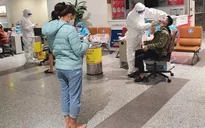 Xét nghiệm COVID-19 cho 10.000 nhân viên sân bay Nội Bài