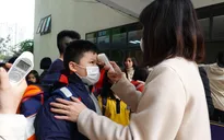 Thêm nhiều tỉnh, thành cho học sinh ngừng đến trường sau Tết