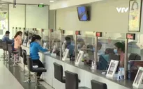 Hết Tết, TP Hồ Chí Minh phục vụ người dân bình thường trong bối cảnh bất thường