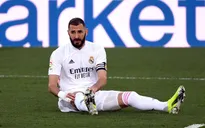 Benzema chấn thương nặng hơn dự kiến, Zidane không muốn mạo hiểm