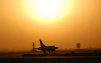 Tấn công bằng tên lửa vào căn cứ không quân tại Iraq