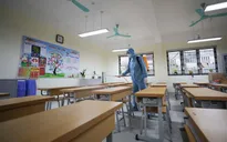 Học sinh khối 12 của 8 huyện, thành phố ở Hải Dương đi học trở lại