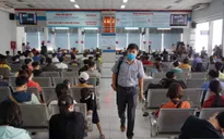 Người đang làm việc ở Hà Nội có được về quê ăn Tết?