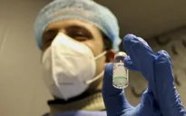 Campuchia phê duyệt sử dụng vaccine COVID-19 của Sinopharm