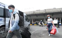 Về quê ăn Tết: Người dân lo khó!
