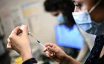 Bang New York, Florida điều chỉnh độ tuổi được tiêm phòng vaccine COVID-19