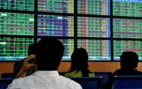 VN-Index tăng điểm trong "sợ hãi"