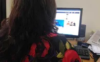 Đóng phí nhận quà, bị "người tình trên mạng" lừa 2,5 tỷ đồng