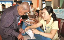 Từ ngày 1/7, tăng mức chuẩn trợ giúp xã hội lên 360.000 đồng/tháng