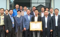 Trao Bằng khen của Thủ tướng Chính phủ cho anh Nguyễn Ngọc Mạnh