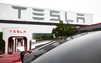Cổ phiếu Tesla sẽ cán mốc 3.000 USD vào năm 2025?