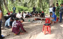 Công an đột kích sới gà ăn tiền, bắt giữ 22 con bạc
