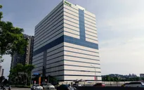 Vang danh một thời, "tượng đài" HTC giờ ra sao?