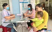 Nhận được tin nhắn đi tiêm phòng COVID-19, nhưng là tin giả