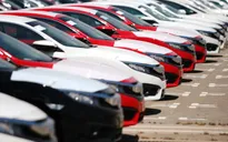 Ô tô nhập khẩu giá rẻ ùn ùn về Việt Nam