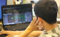 VN-Index giảm gần 30 điểm