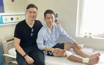 Đặng Văn Lâm bất ngờ về Việt Nam thăm Hùng Dũng