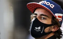 Sự cố hài hước của Fernando Alonso tại GP Bahrain