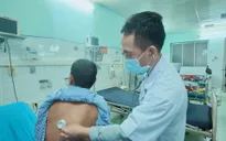 Hút phải điếu cày có cỏ Mỹ của người cháu, người đàn ông nhập viện