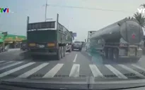 Va chạm khi chuyển làn đường đột ngột - sai lầm khó tránh của các tài xế