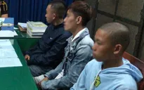Giải cứu 5 cô gái bị nhóm 'chăn dắt' phục vụ karaoke truy đuổi