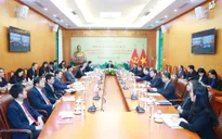 Việt Nam coi trọng quan hệ đặc biệt với Lào