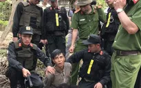 Nghịch tử chém chết bố đẻ rồi bỏ trốn lên rừng