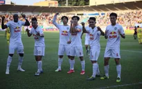Hoàng Anh Gia Lai 4-3 CLB Nam Định: Công Phượng - Văn Toàn toả sáng, HAGL thắng nghẹt thở phút bù giờ!