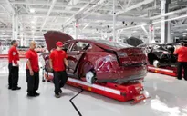 Mỹ quyết tự chủ nguồn cung pin xe điện