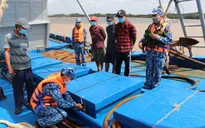 Cảnh sát biển bắt giữ 100.000 lít dầu lậu