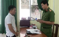 Làm giả thấy tờ rồi mang xe ôtô đi cầm cố, chiếm đoạt 630 triệu đồng