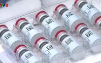 Johnson & Johnson hoãn giao vaccine cho Châu Âu