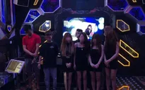 Khởi tố quản lý quán karaoke cung cấp ma túy cho khách "bay lắc"