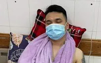 Khắc Việt gặp chấn thương nặng, phẫu thuật cổ tay