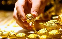 Thị trường vàng thế giới ghi nhận tháng tăng giá đầu tiên trong năm 2021