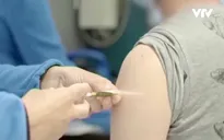 Mỹ điều tra ca tử vong sau khi tiêm vaccine Johnson & Johnson