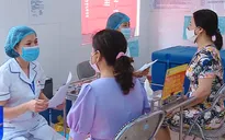 Hà Nội đã tiêm 74% lượng vaccine phòng COVID-19 được phân bổ