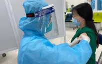 Hướng dẫn xử trí sự cố sau tiêm vaccine phòng COVID-19