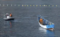 Phát hiện thuyền trôi dạt cùng 24 thi thể người di cư ở ngoài khơi Tây Ban Nha