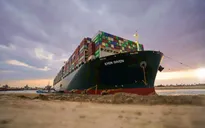 "Ma trận" ngành vận tải biển, ai đền bù thiệt hại cho vụ mắc kẹt siêu tàu Ever Given?