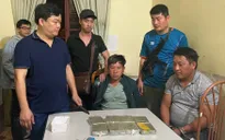 Vận chuyển 8 bánh heroin đi bán kiềm lời